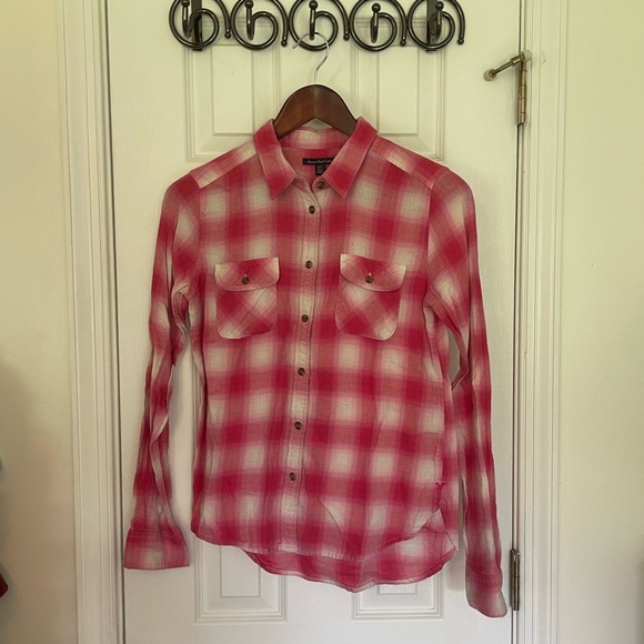 Retro AEO Pink & White Plaid Flannel Shirt - Picture 7 of 7